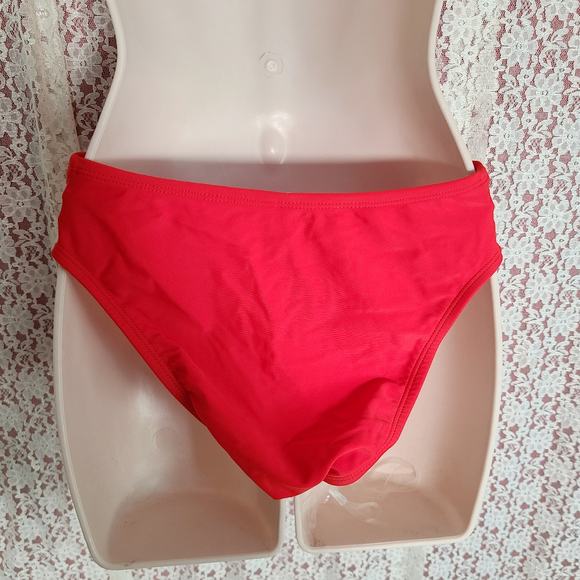 NWT Shade and Shore red cut out monokini size small - Picture 7 of 11